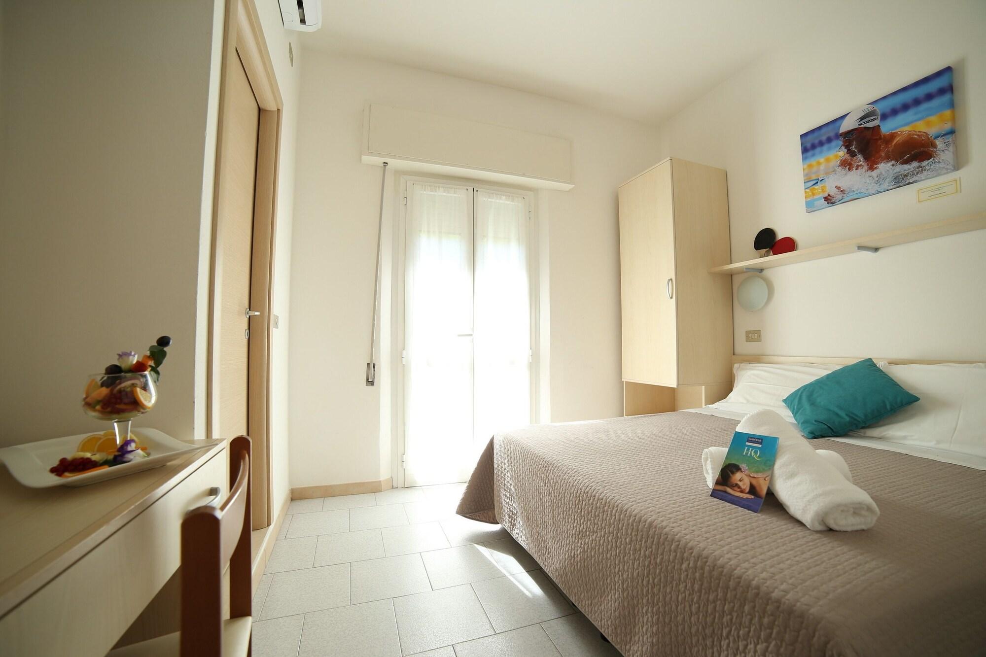 Sportur Club Hotel Cervia Eksteriør billede