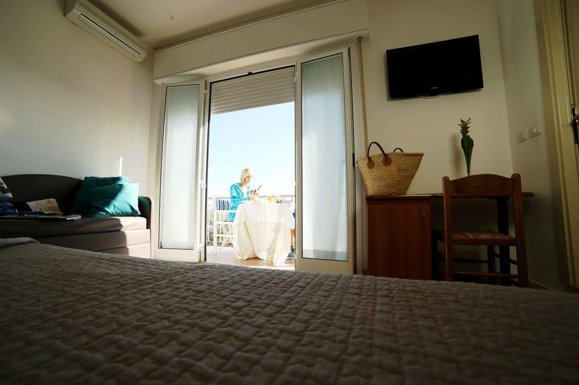 Sportur Club Hotel Cervia Eksteriør billede